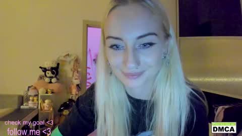 Kiki online show from October 22, 7:52 pm