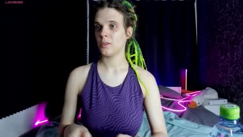 Kiki online show from December 22, 10:18 am