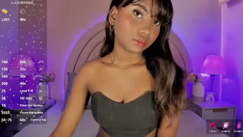 KI KI online show from October 14, 8:11 pm