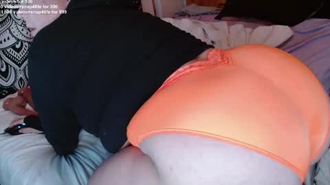 Kiki online show from December 3, 10:34 pm