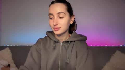 Kayli online show from November 2, 1:03 pm