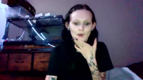 Kat 3 online show from November 23, 4:04 am