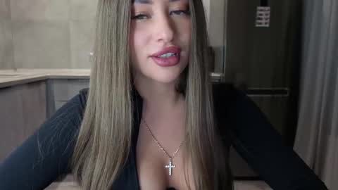 Snapshot of killer__girls chatting on October 22, 6:57 pm EvaAnna online show from October 22, 6:57 pm