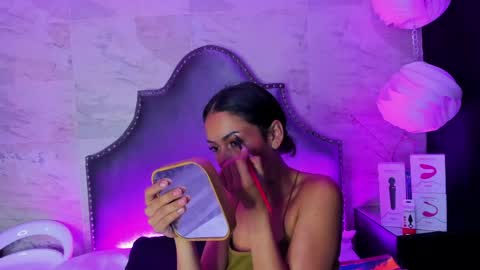 cherry  online show from April 18, 4:04 am