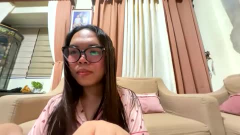 KYLIE online show from April 17, 2:08 pm