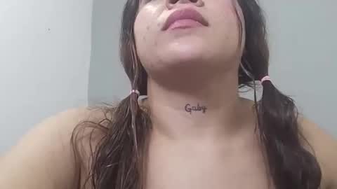 kimberly0319 online show from April 9, 6:19 am