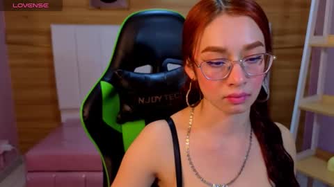 Kim online show from December 13, 10:38 pm