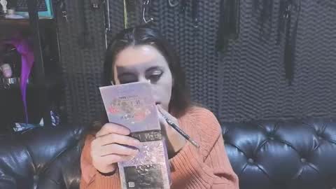 Snapshot of kimberly_swan_ chatting on February 13, 4:28 pm KIMBERLY SWAN online show from February 13, 4:28 pm