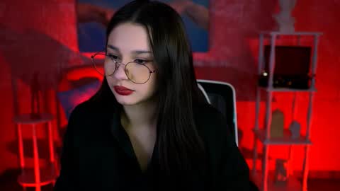 Kim online show from September 12, 4:47 pm