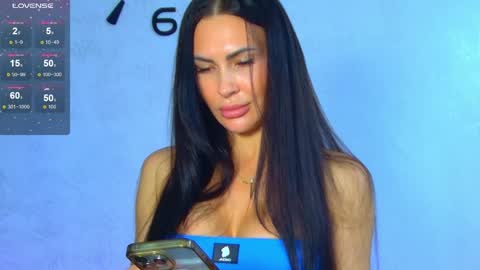 KIm online show from June 3, 6:46 pm