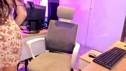 Camila online show from October 25, 2:14 pm