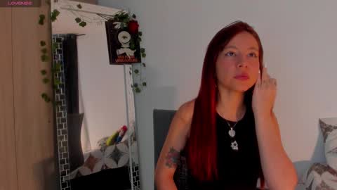 Kimm online show from December 3, 2:36 am