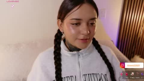     online show from April 27, 1:52 pm