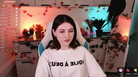  Your Kimmie  follow me  online show from November 6, 3:29 pm