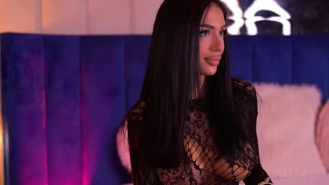 Kim online show from December 4, 5:57 pm