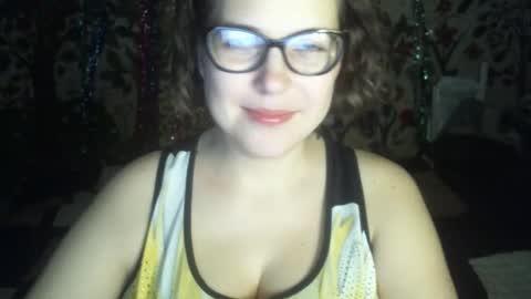 kindsweet online show from October 11, 1:10 am