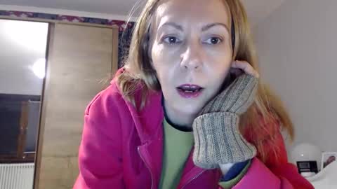 sexysexyhotwetpinkredpussy online show from November 7, 5:29 pm