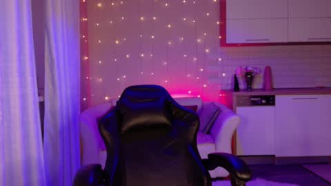 Courtney online show from February 4, 12:29 am