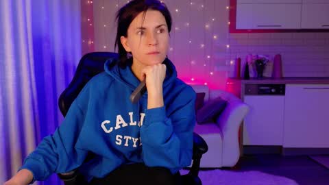 Courtney online show from February 12, 12:27 am