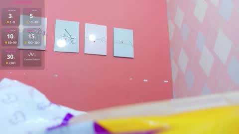 kinkycutegirll online show from November 25, 1:02 pm