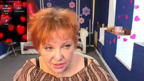 Kira Kennet online show from March 18, 1:05 pm