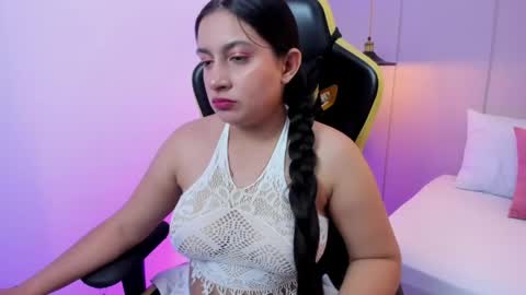 K I R A online show from June 1, 11:23 am