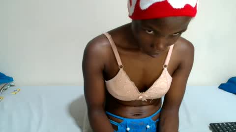 kirah_hot online show from June 28, 2:01 pm