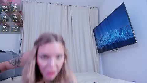 little vampire online show from January 13, 5:12 am