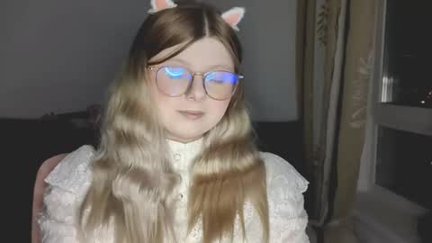 KiraYume online show from May 12, 8:04 pm
