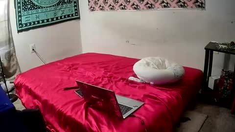 Kirra Rune online show from November 7, 4:34 pm