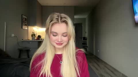 Kira online show from April 18, 9:12 am