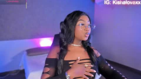 kishalove_ online show from October 9, 10:30 am