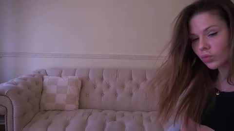 KissableKira online show from February 17, 8:24 am