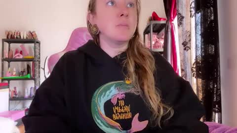 kissica online show from December 2, 11:12 am