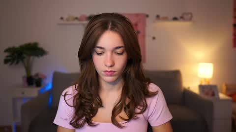 Sisi online show from September 18, 1:20 pm