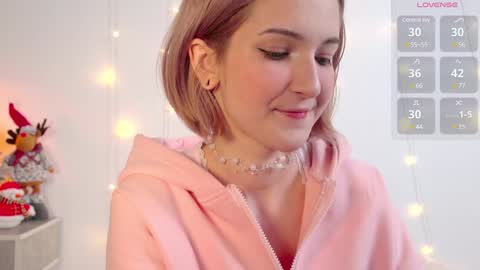 Snapshot of kisskiss_muah chatting on February 8, 2:05 pm Kate  online show from February 8, 2:05 pm