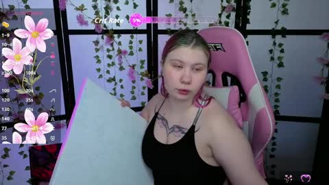 kitsune_little online show from April 9, 12:32 pm