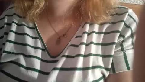 kitsuneniki online show from March 15, 5:48 pm