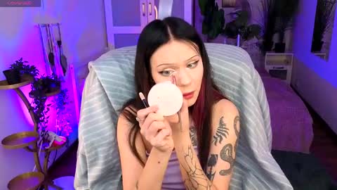 Lolla online show from April 18, 6:05 am