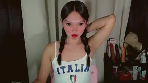 KITTY online show from February 1, 1:15 am