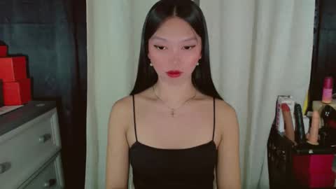 KITTY online show from April 8, 9:06 pm