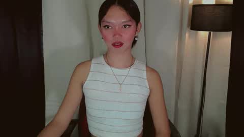 Snapshot of kitteylovesyou chatting on October 1, 5:45 am KITTY online show from October 1, 5:45 am