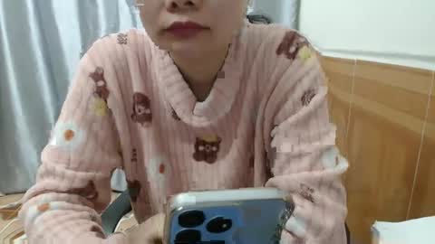 kitti_baby2x online show from December 3, 2:03 am