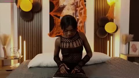 Kitty Bombon online show from October 29, 9:06 pm