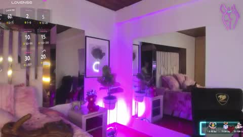 Snapshot of kitty_eliffe chatting on October 20, 11:46 am kitty online show from October 20, 11:46 am