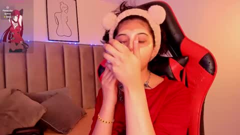 Camila online show from February 19, 2:44 am