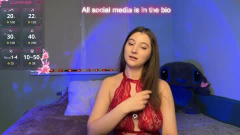 kitty_kristy1 online show from February 18, 9:14 pm