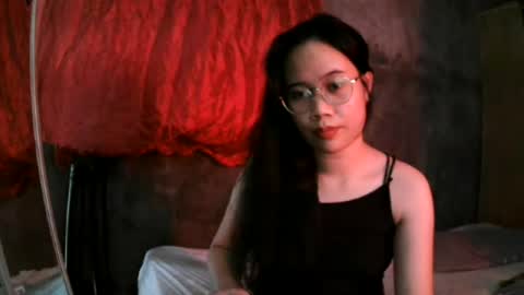 kitty_pussy0416 online show from July 11, 2:28 pm