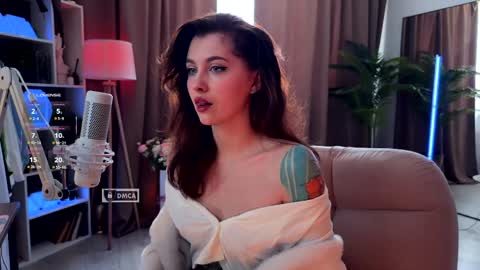 KittyBay  online show from April 8, 9:11 am