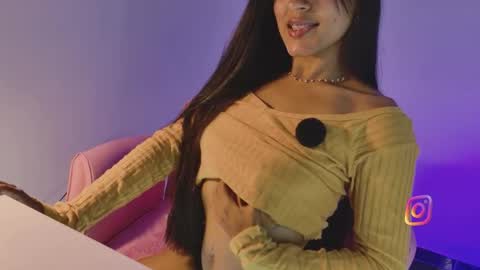 kittymyers_ online show from April 19, 5:02 pm